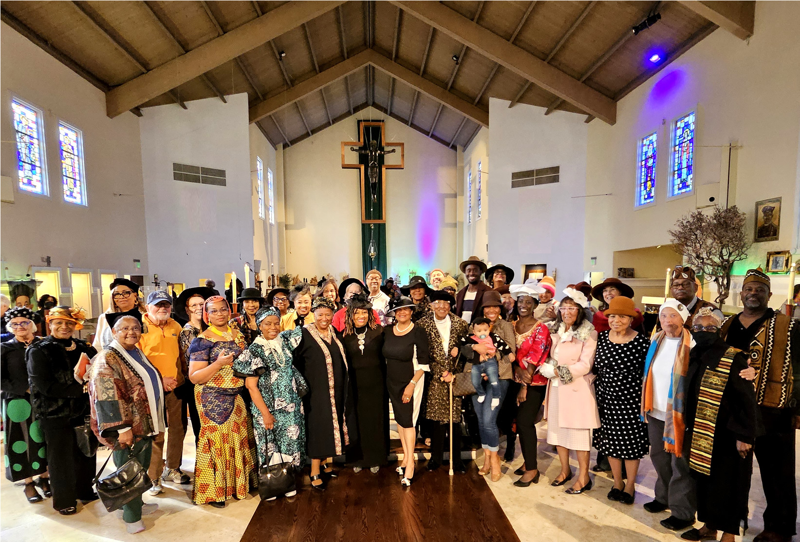 crown-sunday-2023-st-columba-catholic-church-oakland-ca